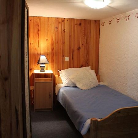 Grand gîte de campagne capacité jusqu'à 10 personnes Chantenay-Saint-Imbert Extérieur photo