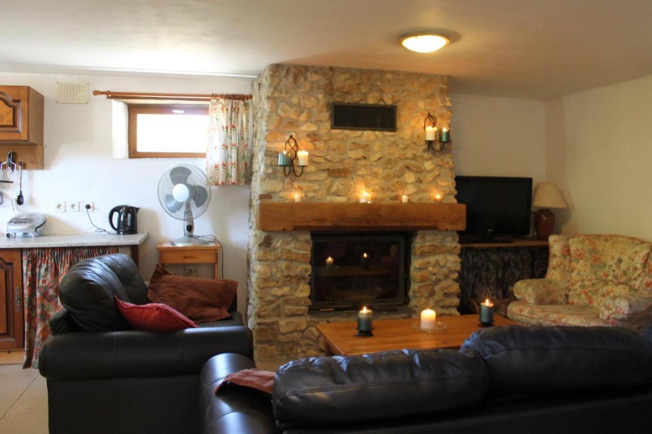 Grand gîte de campagne capacité jusqu'à 10 personnes Chantenay-Saint-Imbert Extérieur photo