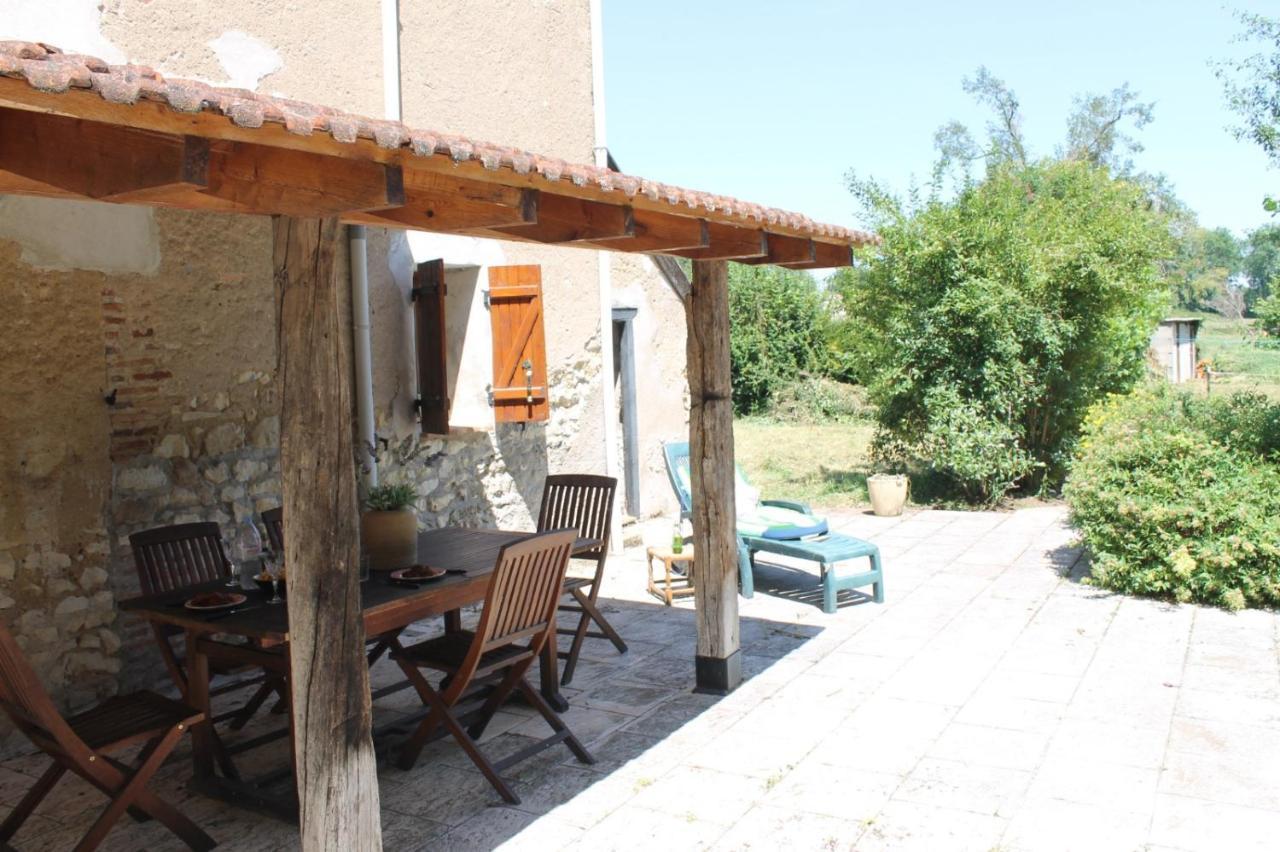 Grand gîte de campagne capacité jusqu'à 10 personnes Chantenay-Saint-Imbert Extérieur photo